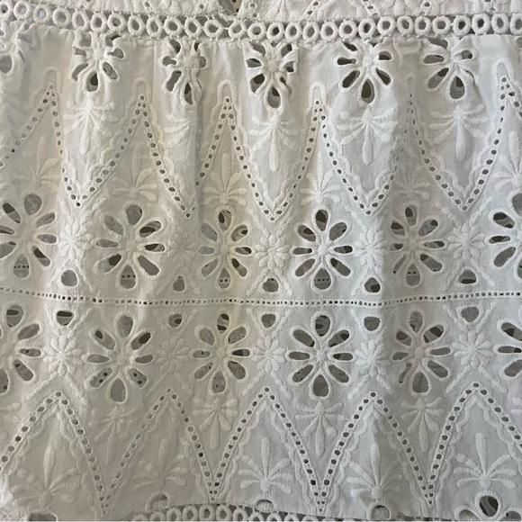 Kate Spade Sleeveless Floral Eyelet White Top Size Small - Picture 6 of 16